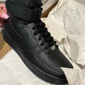Black Air Forces Size 8